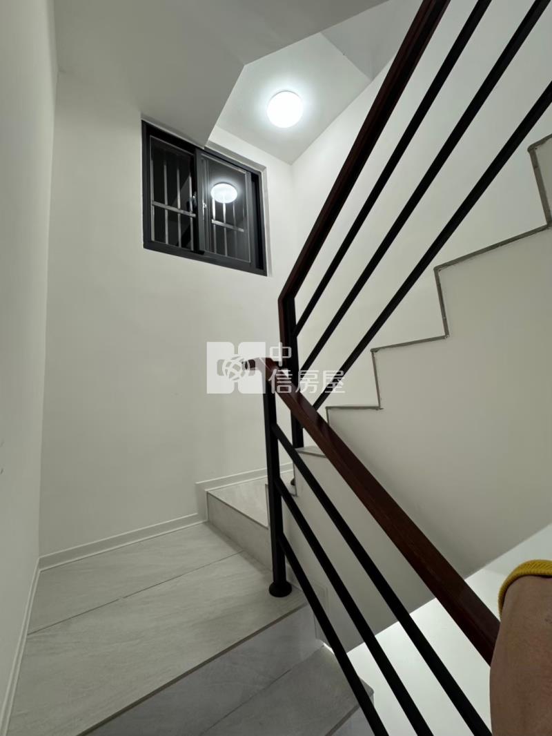 蘆竹近開南大學整新超美透天房屋室內格局與周邊環境