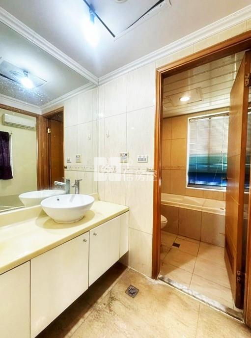 中壢SOGO海華國際會館4房雙車房屋室內格局與周邊環境