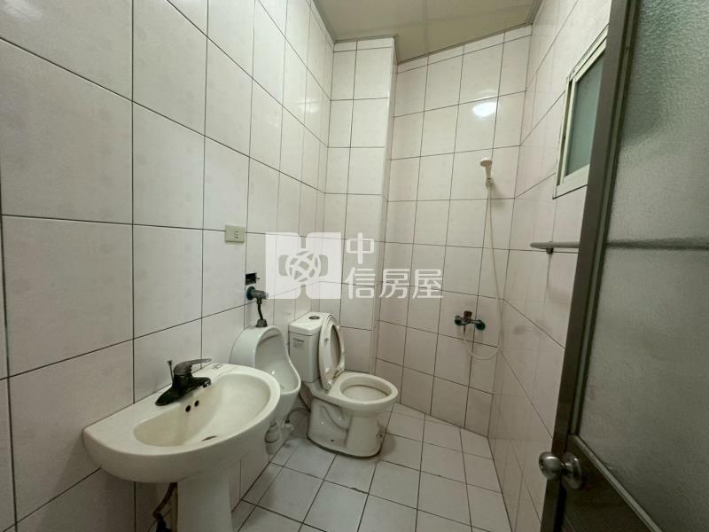 頭份臨路大面寬住店房屋室內格局與周邊環境