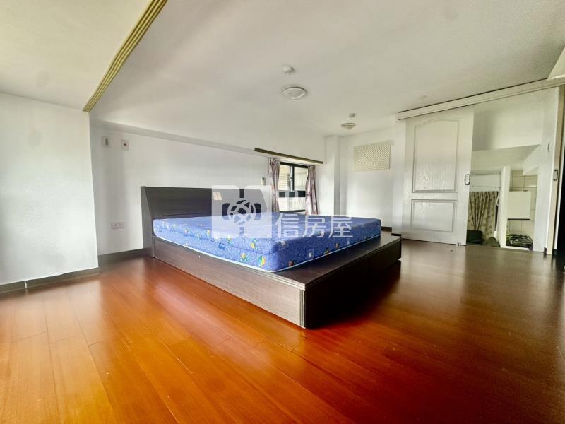 愛瑪市三房平面車位房屋室內格局與周邊環境