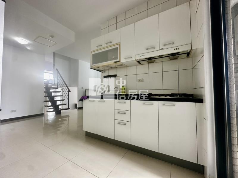 愛瑪市三房平面車位房屋室內格局與周邊環境