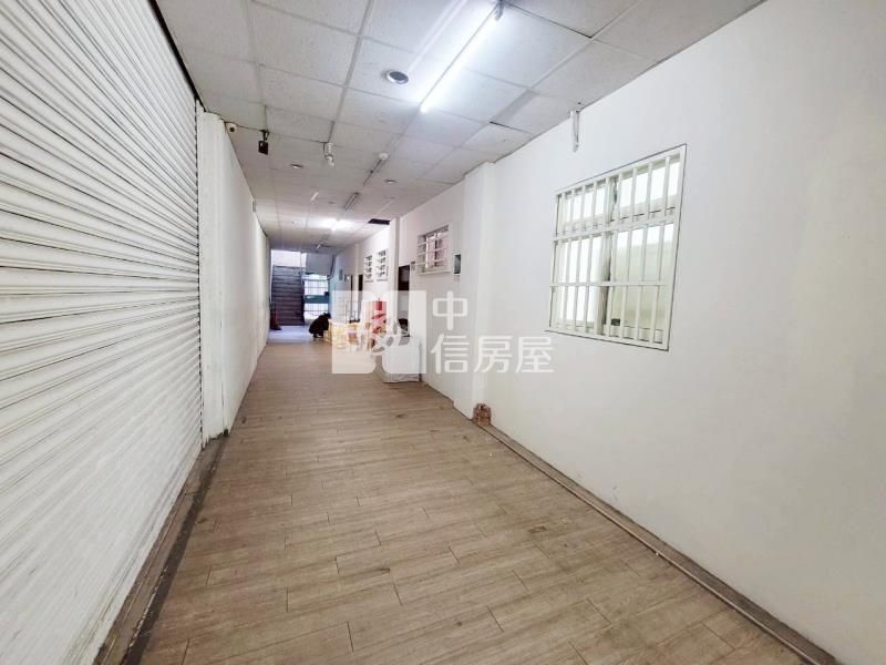 中壢近SOGO低總價套房B-車位可另購房屋室內格局與周邊環境