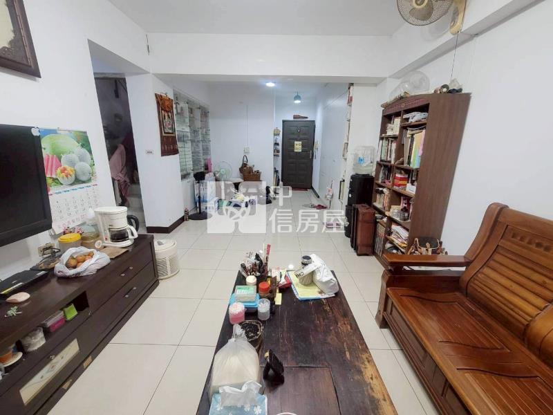 平鎮山仔頂樓中樓美4房房屋室內格局與周邊環境