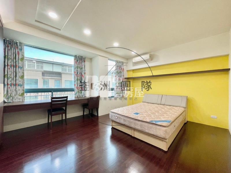 曉峰大地５房雙車美別墅房屋室內格局與周邊環境