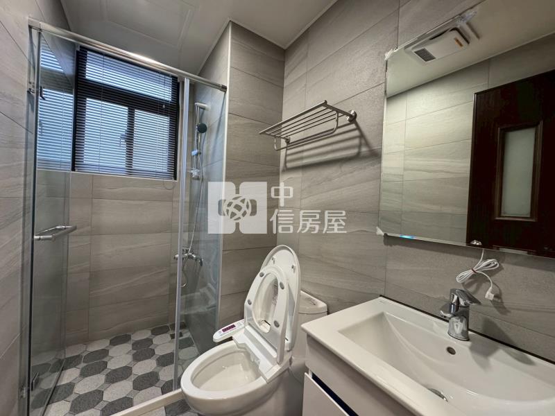 觀音草漯市區、草漯國小、麥當勞旁漂亮兩房車房屋室內格局與周邊環境