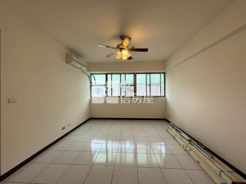 平興國小三房+車位房屋室內格局與周邊環境