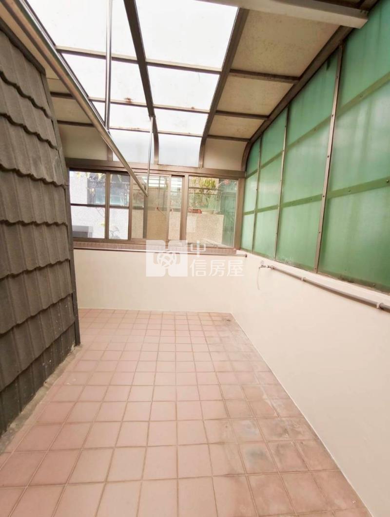 北區育德二路花園雙車美墅房屋室內格局與周邊環境