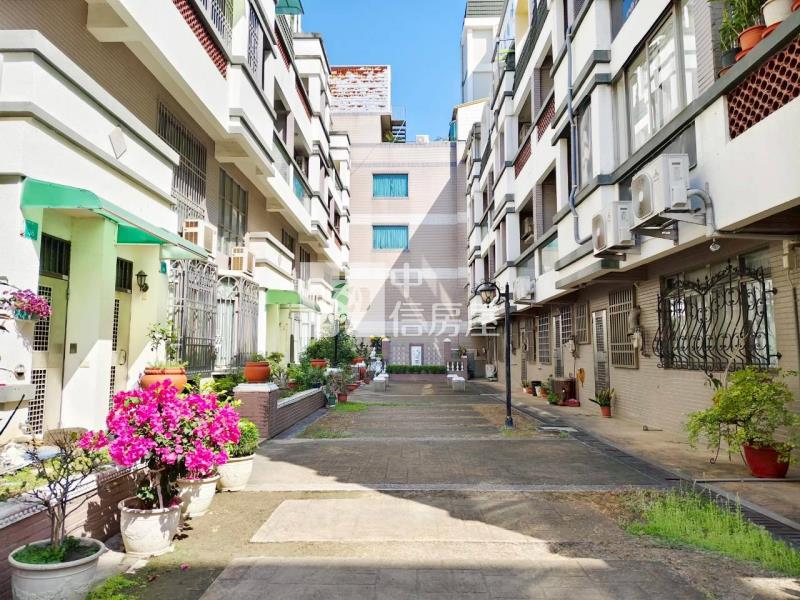 北區育德二路花園雙車美墅房屋室內格局與周邊環境