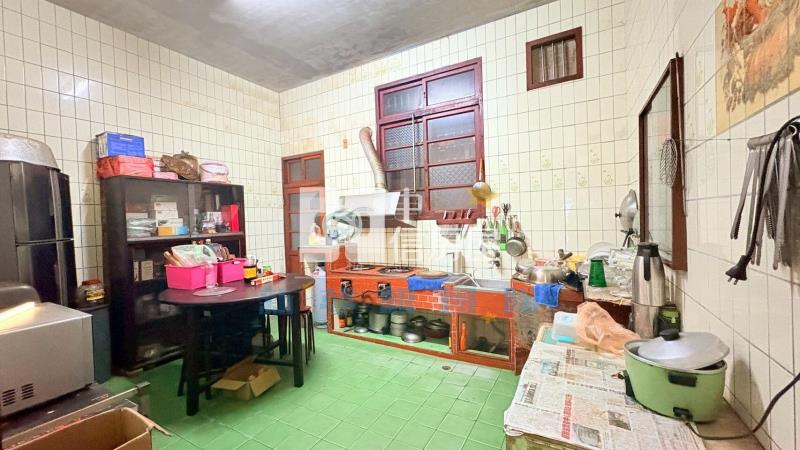 【新夢想】體育園區第一排 | 黃金店住/透店房屋室內格局與周邊環境