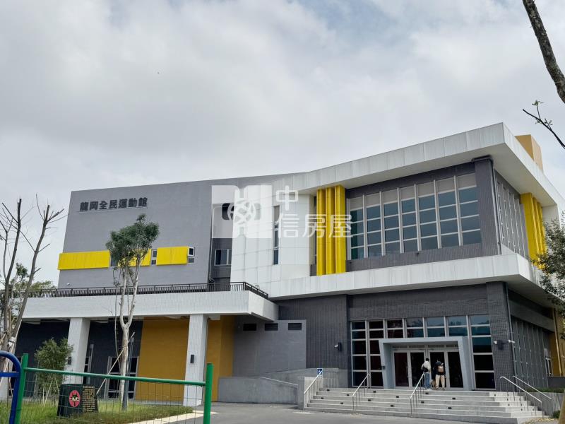 近體育園區.南亞大學.龍岡三房輪抽車房屋室內格局與周邊環境