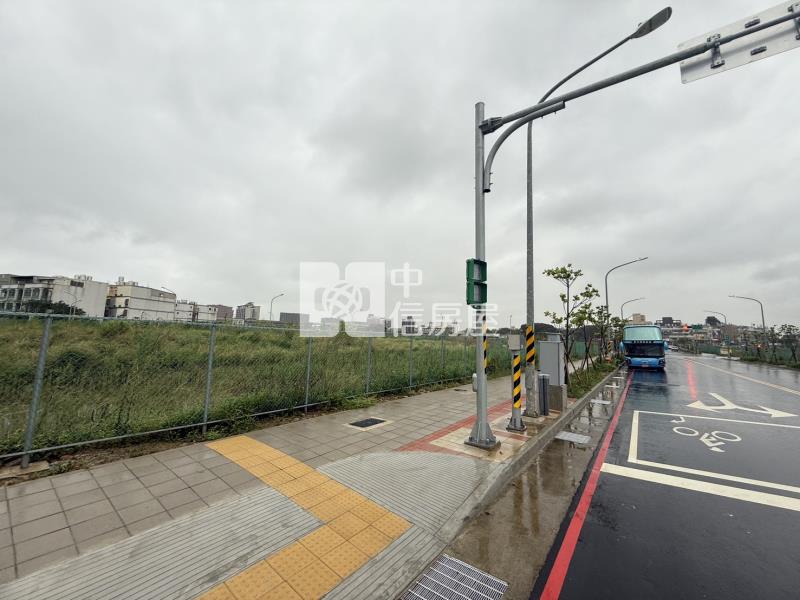 【安家】菓林市地重劃三面臨路建地房屋室內格局與周邊環境