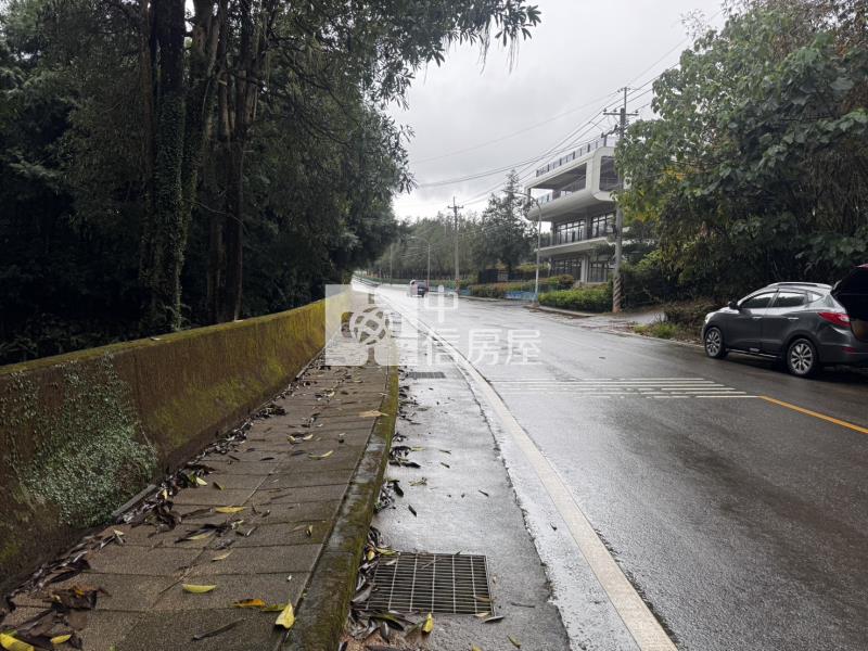 普台農地房屋室內格局與周邊環境