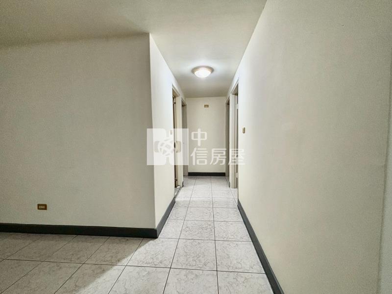 光華國宅中區採光美三房房屋室內格局與周邊環境