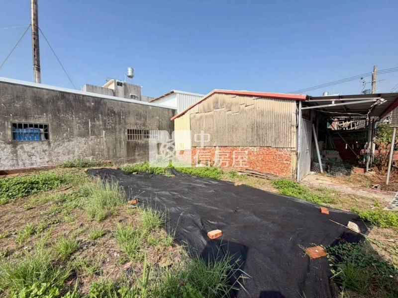 西港區双營段乙建房屋室內格局與周邊環境