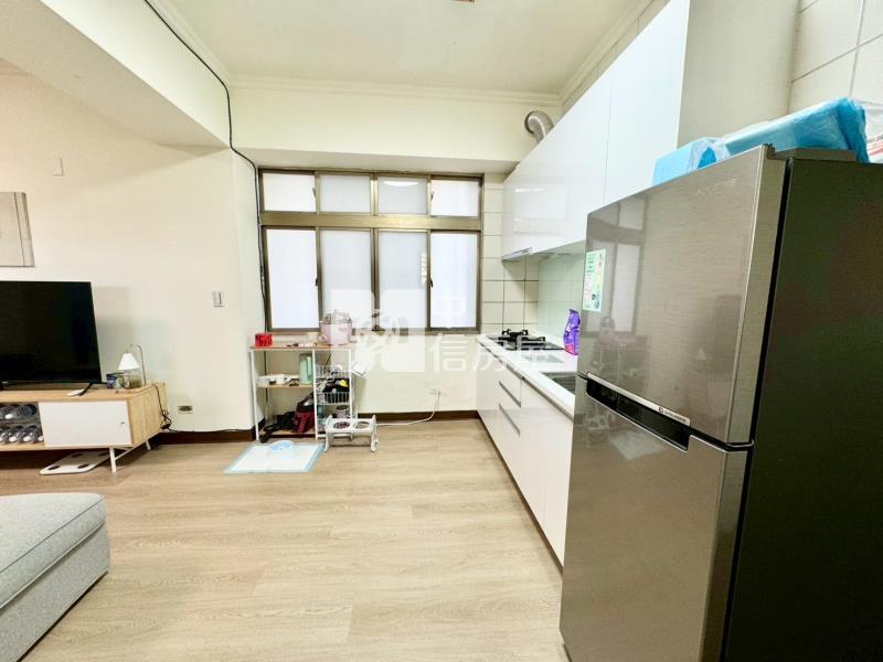 公園城市北新國中採光三房房屋室內格局與周邊環境