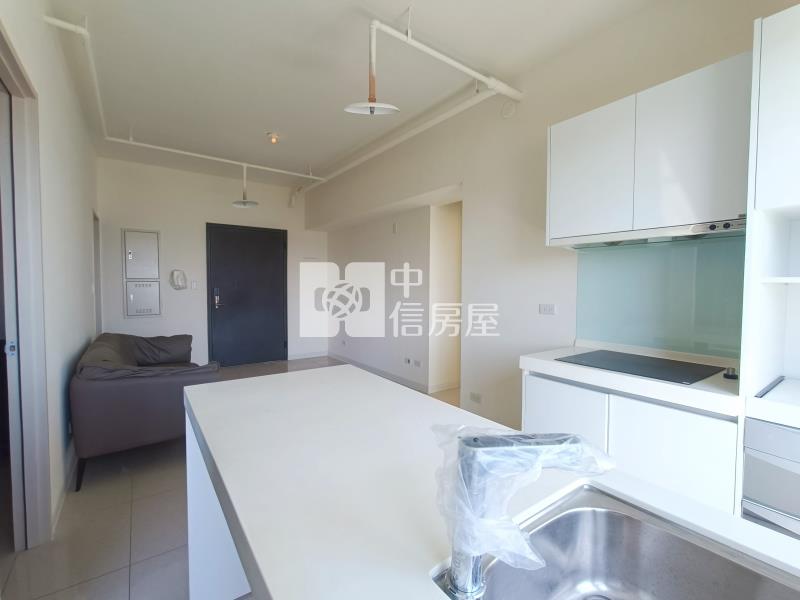 【奔馳】新森活-水岸景觀-三房雙車房屋室內格局與周邊環境