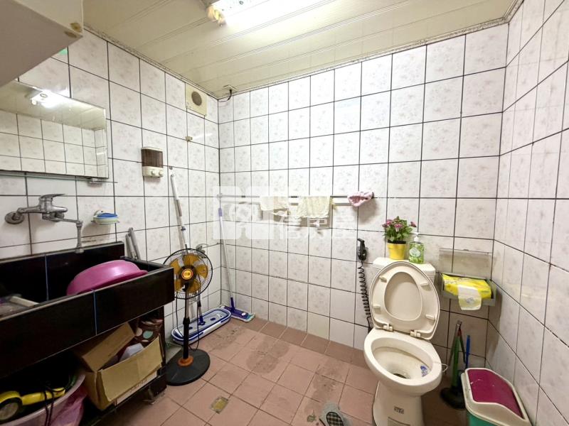 平鎮倚翠園大地坪活巷透天房屋室內格局與周邊環境