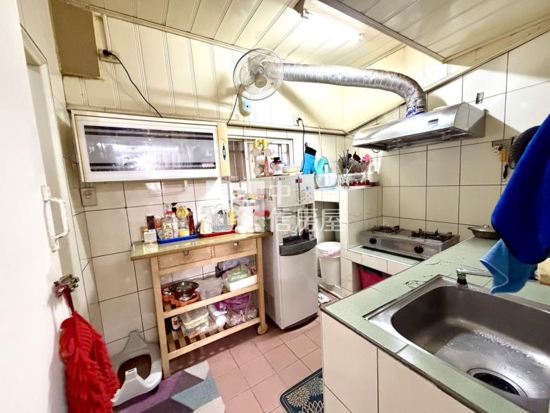 平鎮倚翠園大地坪活巷透天房屋室內格局與周邊環境