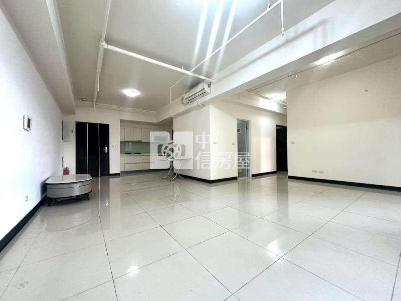 5X98時代園邸邊間四房雙車房屋室內格局與周邊環境