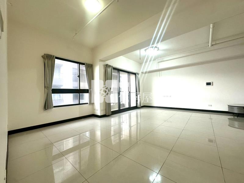 5X98時代園邸邊間四房雙車房屋室內格局與周邊環境