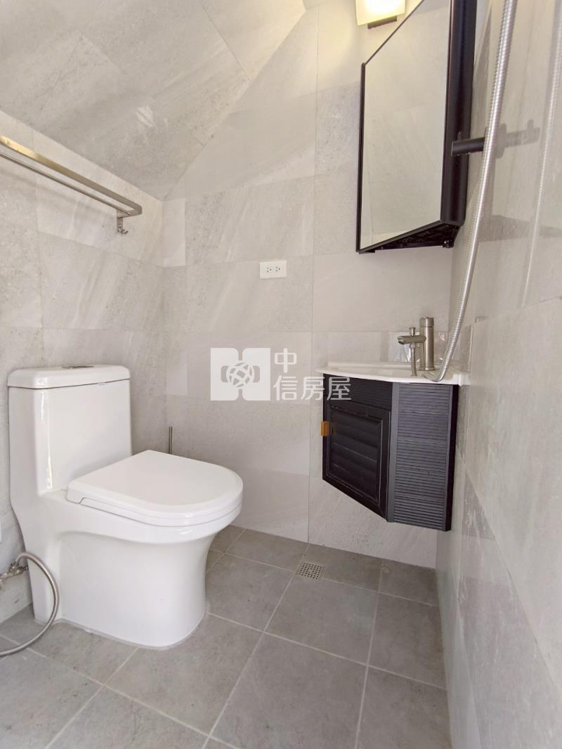 佳里全新大面寬孝親車墅房屋室內格局與周邊環境