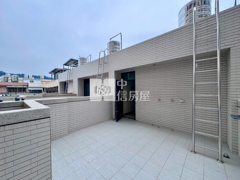 草屯南開學區全新電梯別墅房屋室內格局與周邊環境