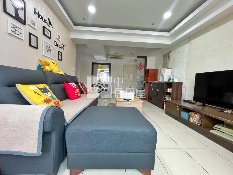 優活21次頂樓景觀三房車房屋室內格局與周邊環境