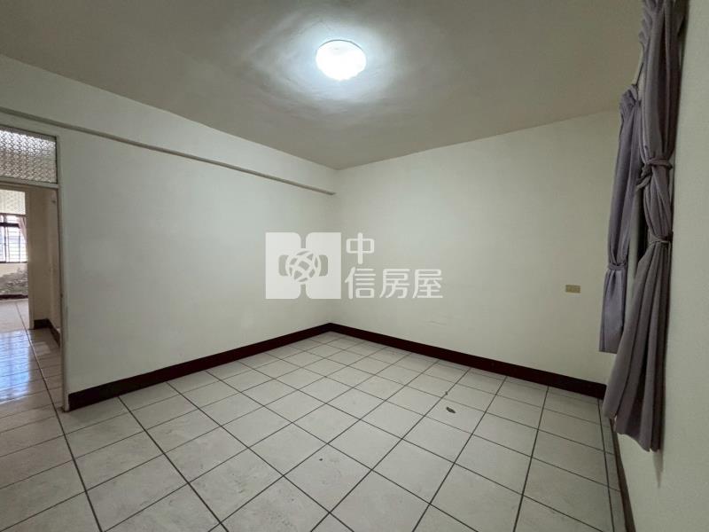 平鎮國高中六房透天房屋室內格局與周邊環境