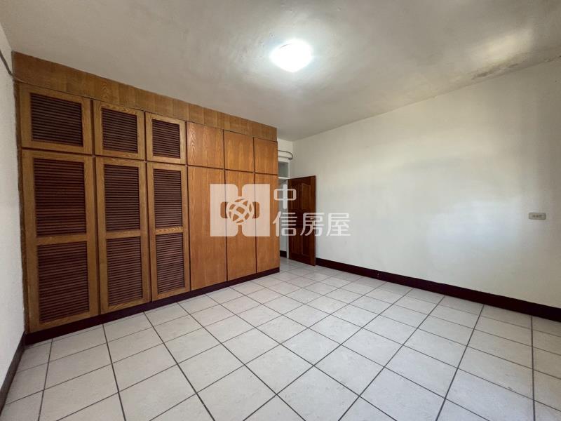 平鎮國高中六房透天房屋室內格局與周邊環境