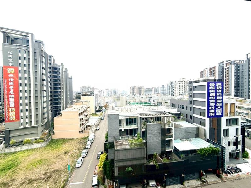 (泓瑞順世代)太原生活圈全新2房2衛平車房屋室內格局與周邊環境