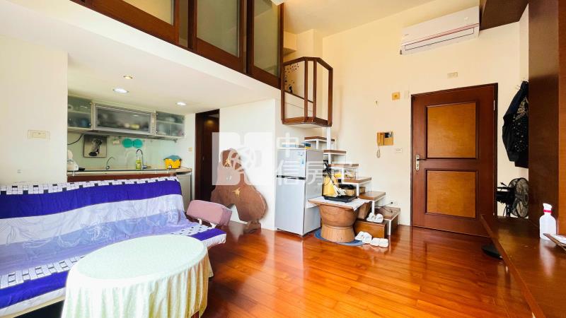 市中心面海高樓挑高熱湯屋房屋室內格局與周邊環境