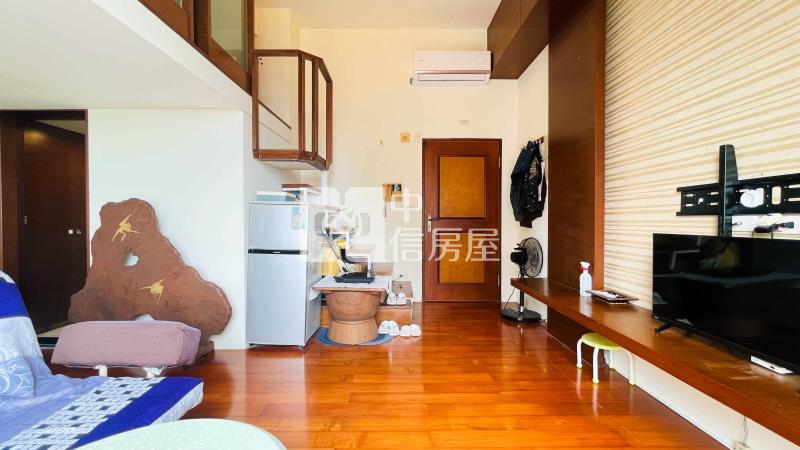 市中心面海高樓挑高熱湯屋房屋室內格局與周邊環境