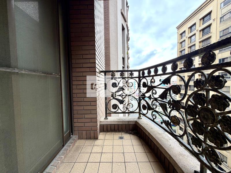 中壢後站三房車豪邸房屋室內格局與周邊環境