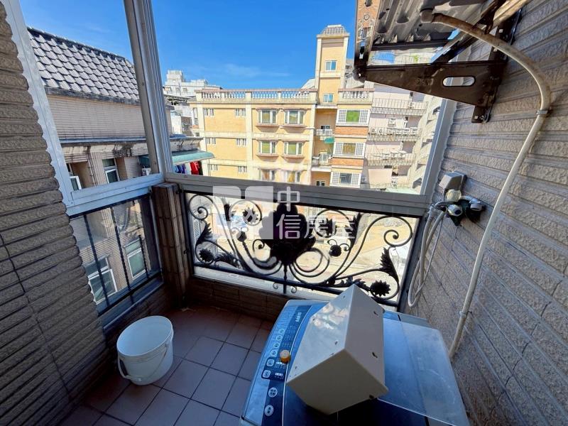 米蘭邊間光采套房房屋室內格局與周邊環境