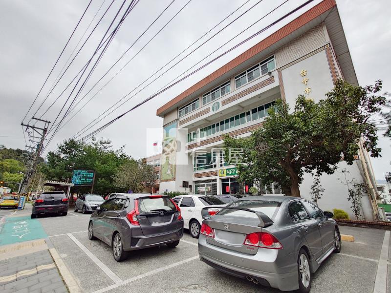 和平農會旁10米路建地房屋室內格局與周邊環境