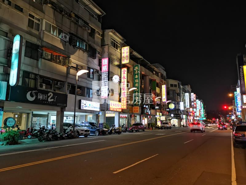 正昌平路熱鬧透店房屋室內格局與周邊環境