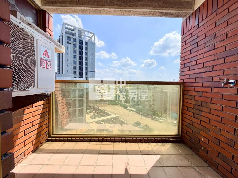 崇蘭景觀3+1房華廈房屋室內格局與周邊環境