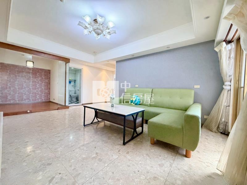 崇蘭景觀3+1房華廈房屋室內格局與周邊環境