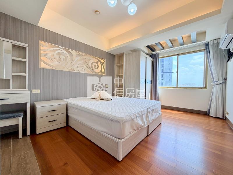 崇蘭景觀3+1房華廈房屋室內格局與周邊環境