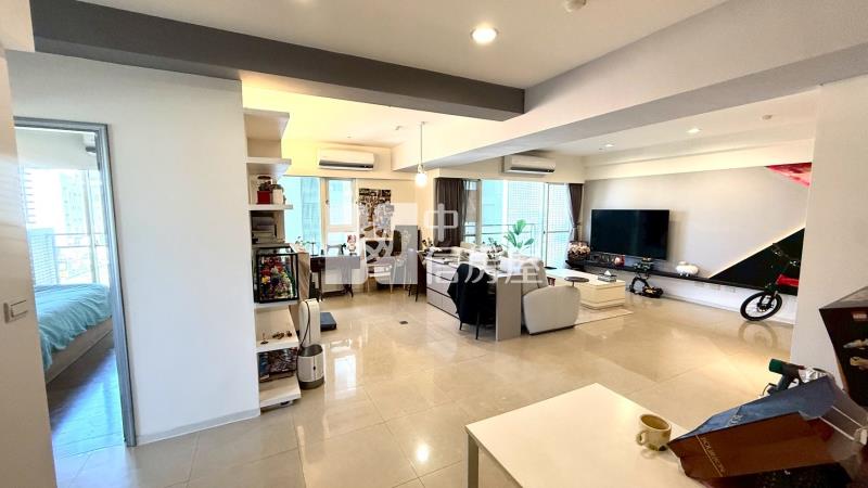 【神馬】中壢SOGO海華國際之星邊間雙面採光3改2房車房屋室內格局與周邊環境