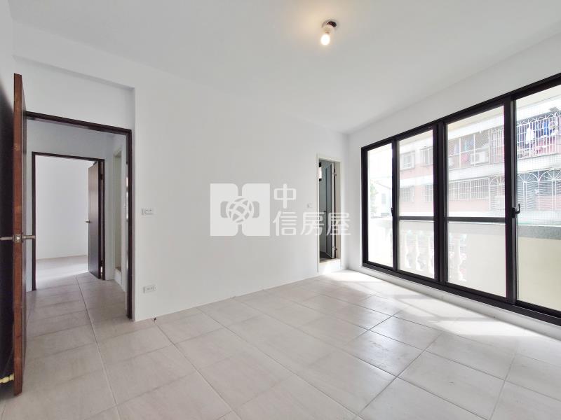 太平新光國中大地坪角墅房屋室內格局與周邊環境