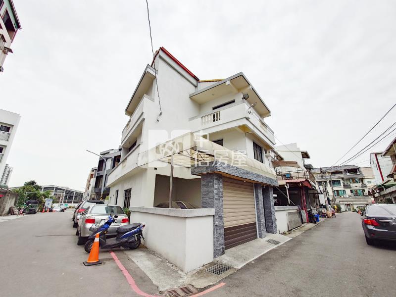 太平新光國中大地坪角墅房屋室內格局與周邊環境