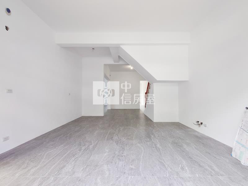 太平新光國中大地坪角墅房屋室內格局與周邊環境