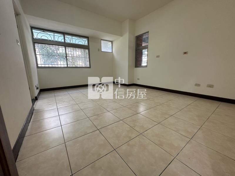 內壢自立國宅3房車房屋室內格局與周邊環境