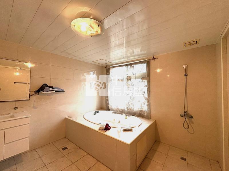 專任🏡中壢大江社區型邊間美墅房屋室內格局與周邊環境