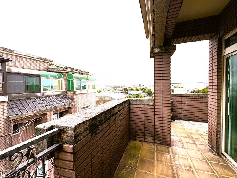 專任🏡中壢大江社區型邊間美墅房屋室內格局與周邊環境