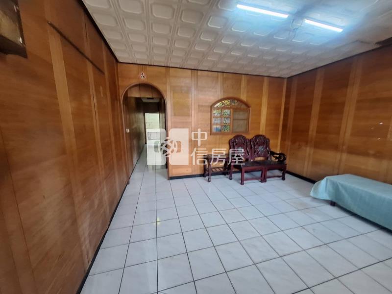 龍岡圓環都計內住宅用地**買地送屋**房屋室內格局與周邊環境