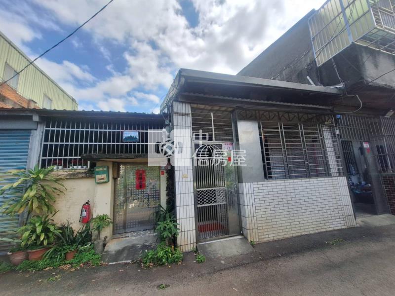 龍岡圓環都計內住宅用地**買地送屋**房屋室內格局與周邊環境