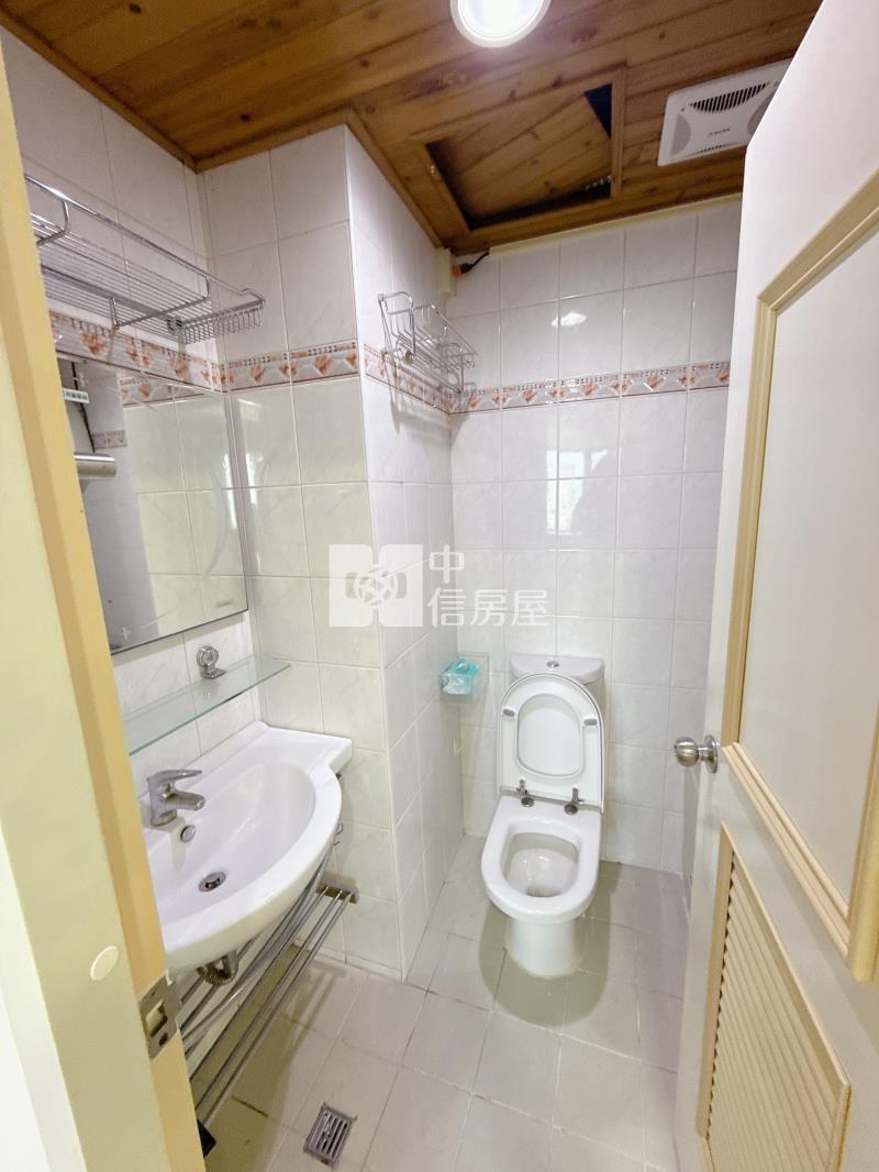 鄉城陽光鎮美三房+平車房屋室內格局與周邊環境