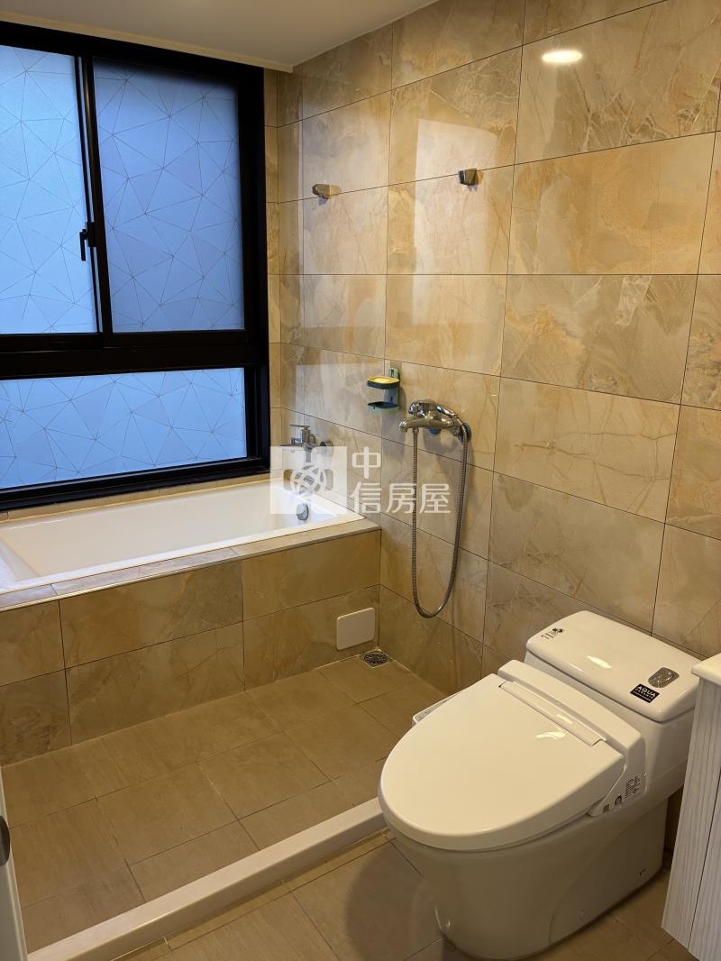 單元12蜜之地全新三房雙平車附大露臺房屋室內格局與周邊環境